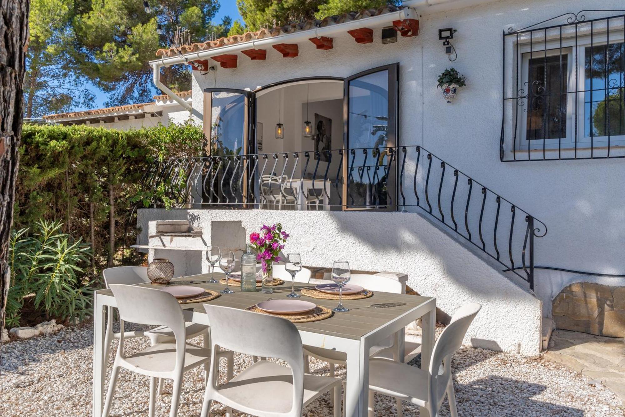 Bungalow Marquerite Moraira, 5 Minutes From Beach Teulada Luaran gambar